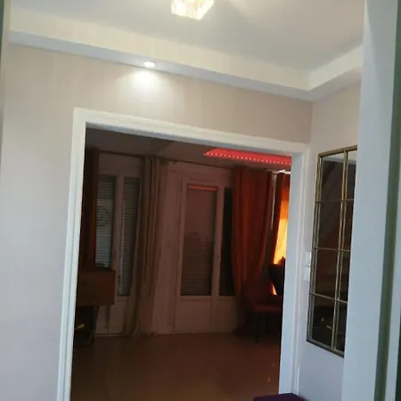 Holiday home Maison Familiale En Normandie *